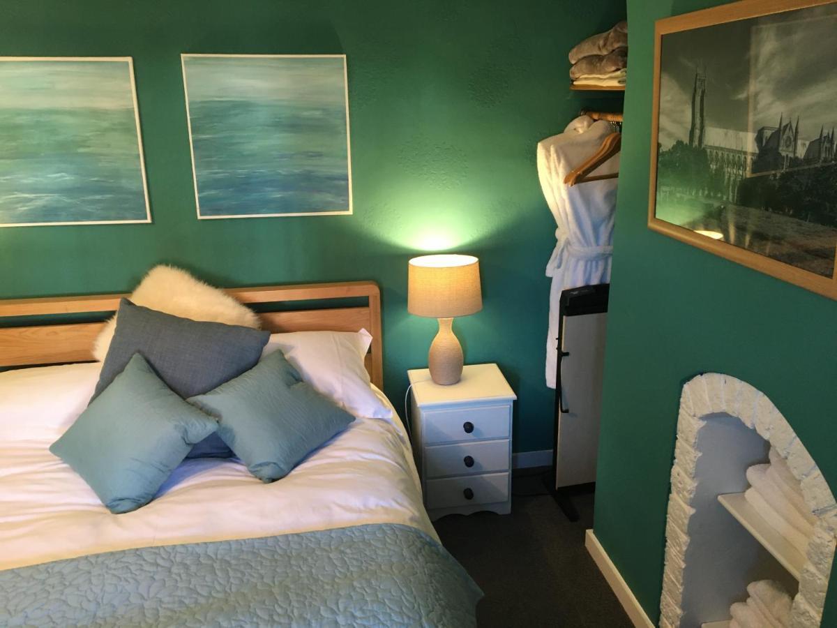 Bright Moments Holiday Home Бевърли Екстериор снимка